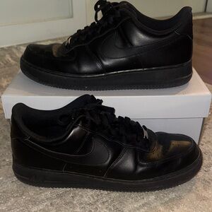 Nike Men's Air Force 1 All-Black Sneakers